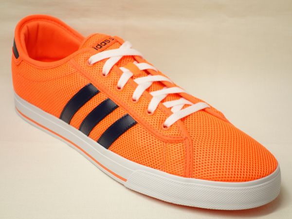 adidas 人気 スニーカー neodaily