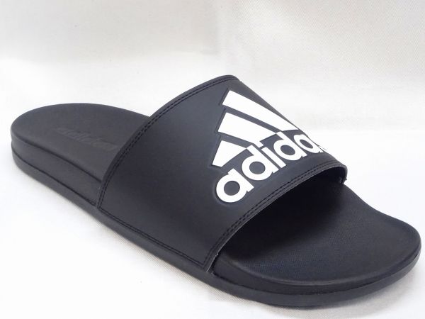 アディダス ADILETTE COMFORT U GY1945