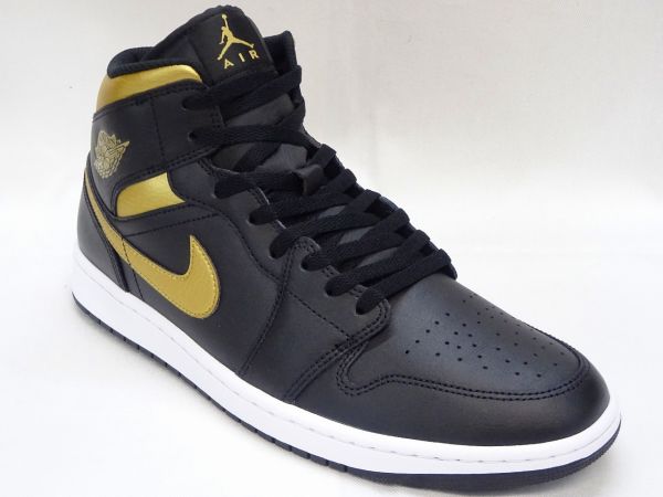 ナイキ　AIR JORDAN 1 MID DQ8426-071